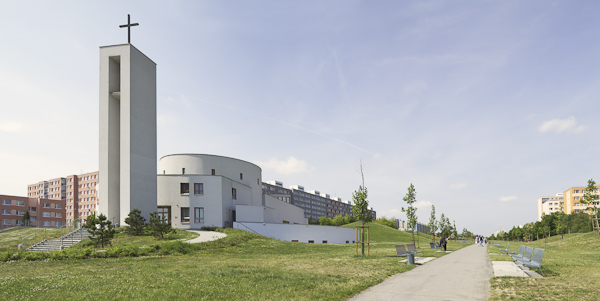 Fotografie Komunitní centrum Matky Terezy, Praha-Háje